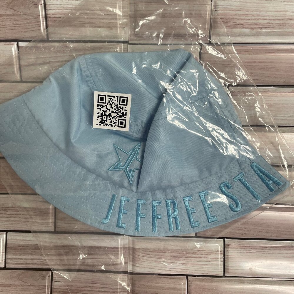 Jeffree Star exclusive bucket hats (2) in Baby Blue enamel pin set